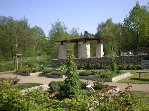 Garten der Sinne mit Kneipp-Anlage